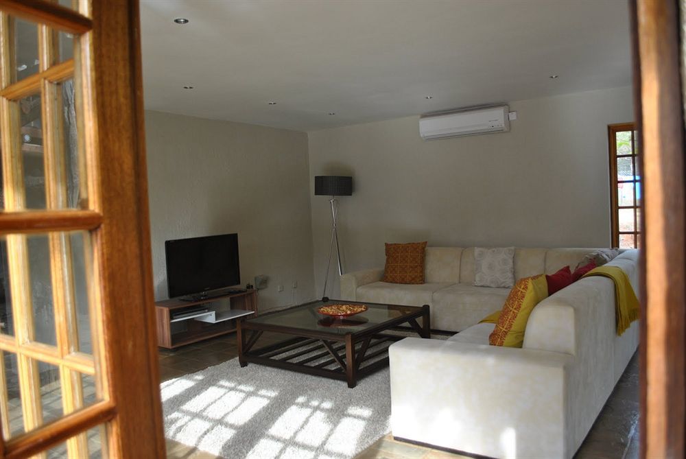 Mokolodi House Bed & Breakfast Gaborone Exterior photo